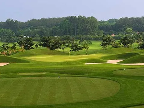 Vụ nhóm golfer đánh bạc ở khách sạn: Giải golf chưa được cấp phép