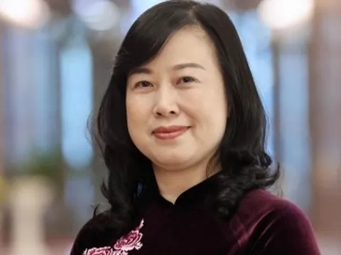 Bộ trưởng Y tế làm Chủ tịch Hội đồng xét tặng danh hiệu Thầy thuốc nhân dân