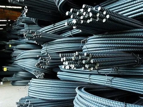 Nghịch lý giá thép tiếp tục tăng dù nhu cầu giảm mạnh