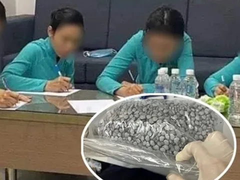 Vụ 'xách tay' 11kg ma túy: Vì sao Công an trả tự do 4 nữ tiếp viên?