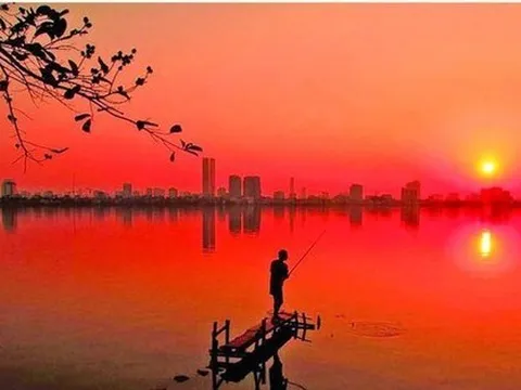 Hà Nội: Hồ Tây sẽ có sân tập golf nước, thuyền buồm, dù lượn?