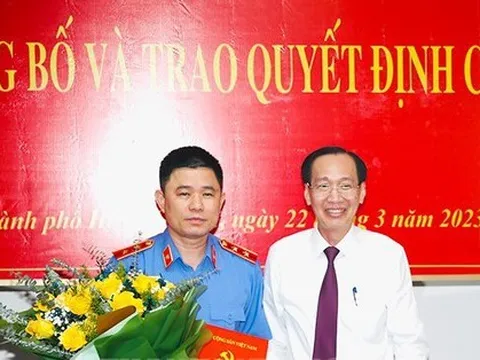 Công bố quyết định của Ban Thường vụ Thành ủy TPHCM về công tác cán bộ