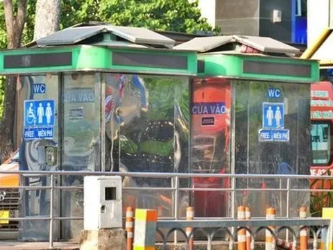 Tp.HCM: Khi nào có giải pháp cho nhà vệ sinh công cộng?