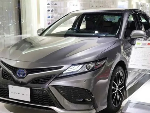 Toyota ngừng bán Camry tại Nhật Bản