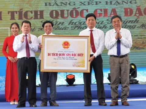 Đón nhận bằng xếp hạng Di tích quốc gia đặc biệt Văn hóa Sa Huỳnh