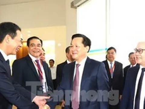 Phó Thủ tướng: ‘Đừng để có tiền nhưng không dùng được’
