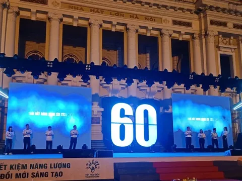 Cả nước tiết kiệm hơn nửa tỉ đồng sau 1 giờ tắt đèn Giờ Trái đất