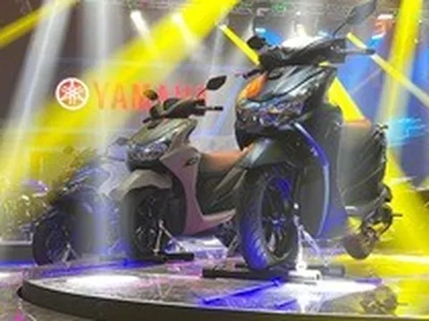 "Kẻ ngáng đường" Honda Lead và "vua tay ga" Vision trình diện, thiết kế và trang bị có đủ tầm?