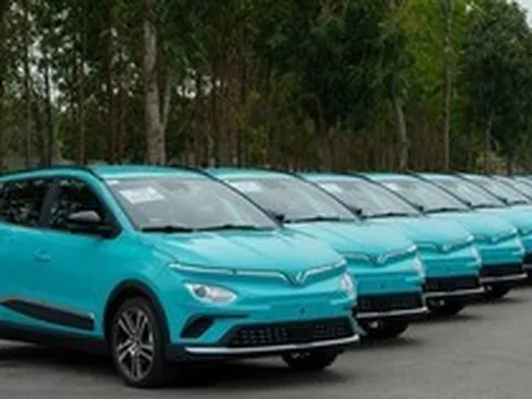 Hé lộ bảng giá cước xe taxi điện VinFast, giá mở cửa 20.000 đồng/km