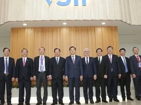 VSIP cùng 9 tỉnh thành hợp tác phát triển KCN thông minh