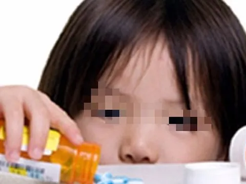 Cứu sống bé gái 9 tuổi bị ngộ độc thuốc điều trị bệnh tâm thần