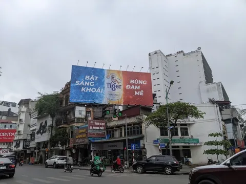 VIDEO ĐIỀU TRA: Những "ông lớn" nào công khai quảng cáo “chui”?