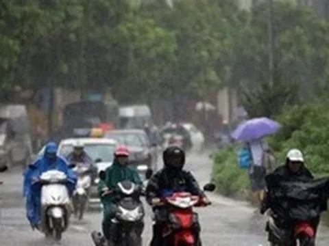 Miền Bắc tiếp tục mưa lớn, Nam Bộ nắng nóng