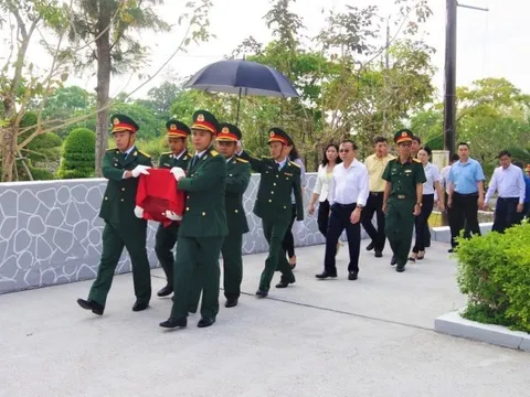 Di dời hài cốt liệt sỹ hy sinh lên khu Anh hùng lực lượng vũ trang
