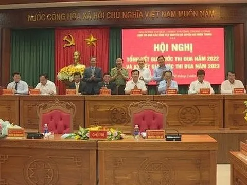 Cụm thi đua các tỉnh Tây Nguyên và Duyên hải miền Trung tổng kết giao ước thi đua