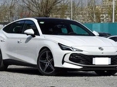 Mở bán MG7 - Sedan D được người Việt mong chờ, đấu Camry, giá quy đổi từ 409 triệu đồng