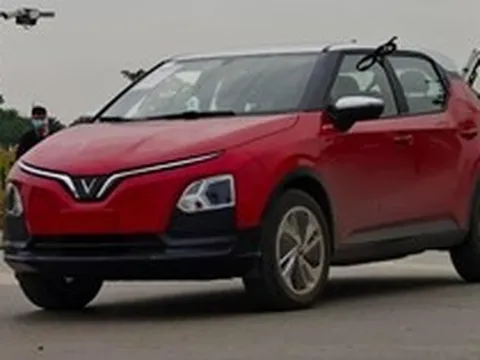 VinFast VF 5 Plus liên tục chạy thử tại Việt Nam: Gần đủ bảng màu cho khách Việt xem trước, nội thất cam-đen đẹp long lanh