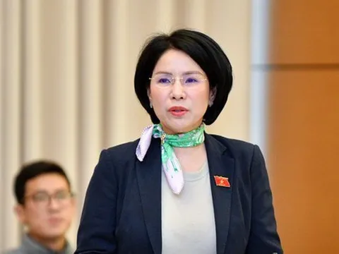 Vì sao cán bộ ngành y có tâm lý không muốn làm việc tại y tế cơ sở?