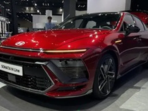 Trọn bộ ảnh Hyundai Sonata 2024 lần đầu trưng bày, hãng công bố động cơ nhưng lại giấu thông số quan trọng