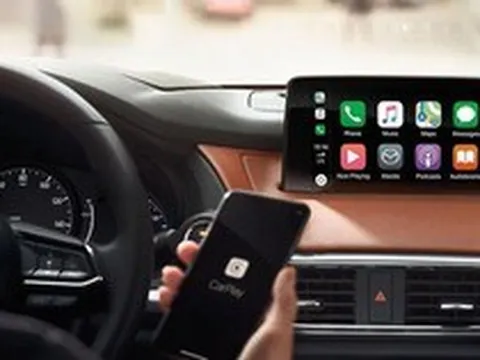 Một hãng ô tô nổi tiếng vừa quyết định loại bỏ Apple CarPlay và Android Auto, đâu là lý do?
