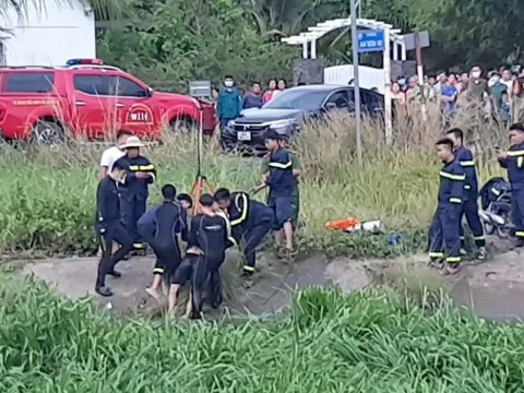 Bình Dương: Nhóm thiếu niên rủ nhau đi tắm rạch, 1 em chết đuối