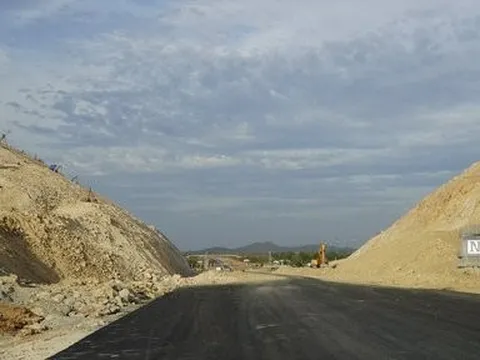 Đất đắp cho dự án Cao tốc Vĩnh Hảo – Phan Thiết đã được giải quyết