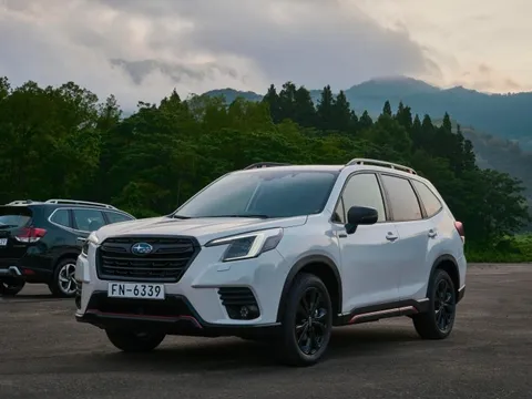 Loạt ô tô đang giảm cực sâu, có mẫu hưởng ưu đãi gần bằng 1 chiếc Kia Morning