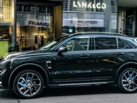 Các hãng xe ô tô cứ việc rời Nga, công ty này vẫn bám trụ lại hái 'quả ngọt', lợi nhuận tăng mạnh