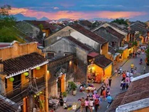 Phố cổ Hội An sắp thu vé tất cả khách du lịch, sẽ phân luồng lối đi riêng cho người dân