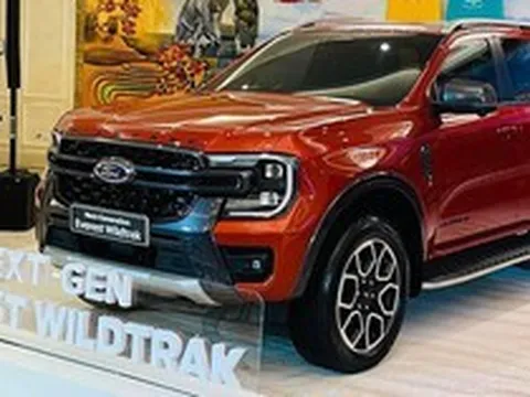 Loạt xe Ford tăng giá ở Việt Nam: Everest đắt nhất phân khúc, Explorer tăng mạnh nhưng vẫn rẻ hơn đối thủ