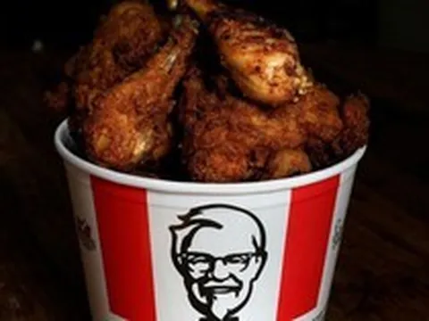 KFC đau đầu vì đại chiến thịt gà Mỹ: Bài toán muôn thuở của các nhà hàng khi lợi nhuận xung đột với chất lượng món ăn