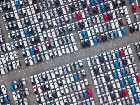 Hàng triệu ô tô có nguy cơ ‘xếp xó’, các hãng ô tô lâu đời đối diện ‘thảm họa’ chỉ từ một động thái của Trung Quốc