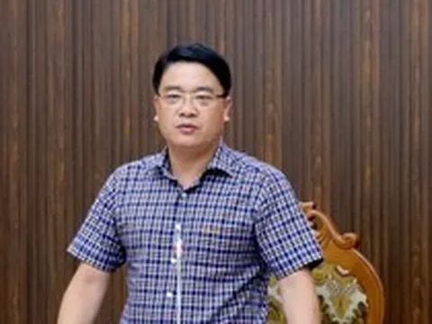 'Nóng' thông tin cựu Phó Chủ tịch Quảng Nam 'dính chàm' vụ chuyến bay giải cứu