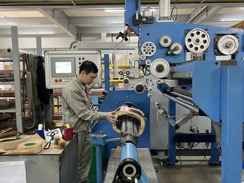 Bộ Tài chính: Sẽ sửa Luật Thuế TNDN để hỗ trợ mở rộng sản xuất kinh doanh