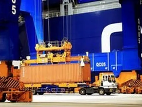 Giải pháp cấp bách để chặn đà doanh nghiệp rút khỏi thị trường