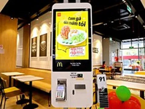 Con số "ám ảnh" trùng hợp giữa McDonald's và Starbucks tại thị trường Việt Nam: Mở 100 cửa hàng trong 10 năm