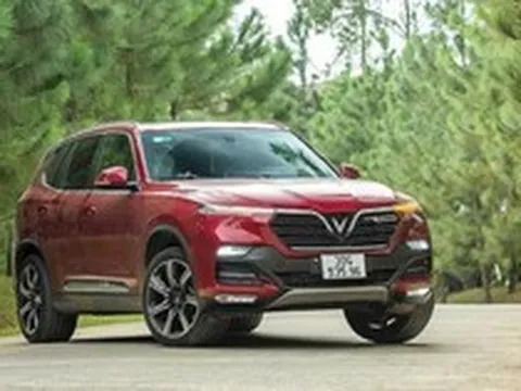 VinFast Lux A2.0 và Lux SA2.0 hàng 'lướt' hiện có giá bao nhiêu?