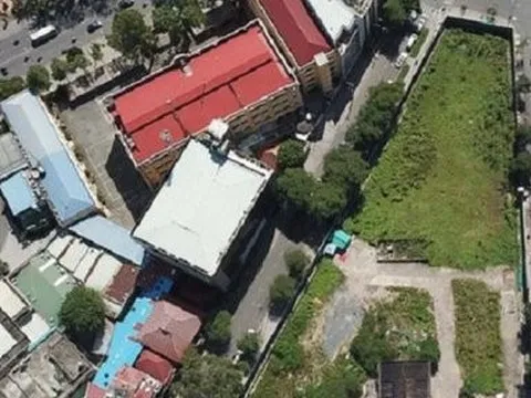 "Đất vàng" bỏ hoang, chính quyền đề xuất xây thành nhà vệ sinh công cộng