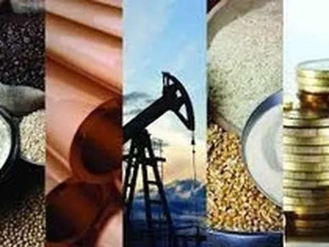 Thị trường ngày 7/4: Giá dầu tăng nhẹ, đường thô cao nhất 6,5 năm, khí tự nhiên, vàng, sắt thép đồng loạt giảm