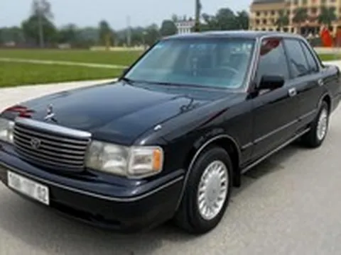 Bất ngờ với giá trúng đấu giá 5 siêu phẩm một thời chuyên chở VIP, có chiếc lên tới hơn 800 triệu đồng