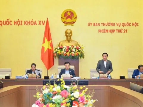 Phiên họp thứ 22 của UBTVQH cho ý kiến 11 nội dung quan trọng