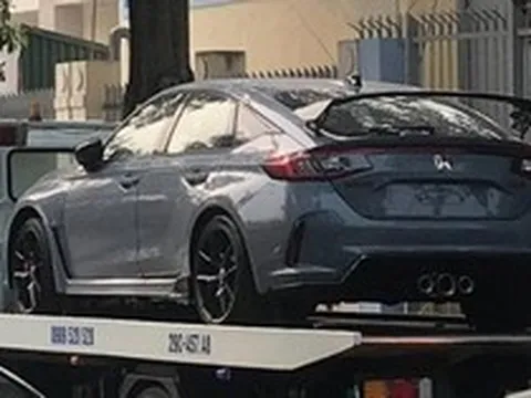 Honda Civic Type R 2023 bản thương mại đầu tiên về Việt Nam: 2 chiếc với chi tiết khác với bản trưng bày