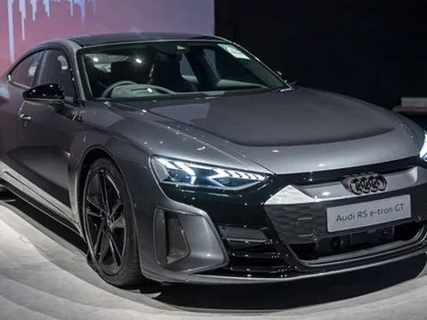 Audi RS e-tron GT về Việt Nam giữa tháng này: Mạnh ngang siêu xe, đi Hà Nội-Hạ Long rồi về vẫn chưa cần sạc