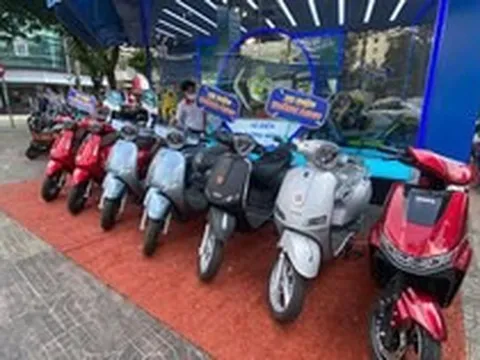 Choáng ngợp thị trường xe máy điện