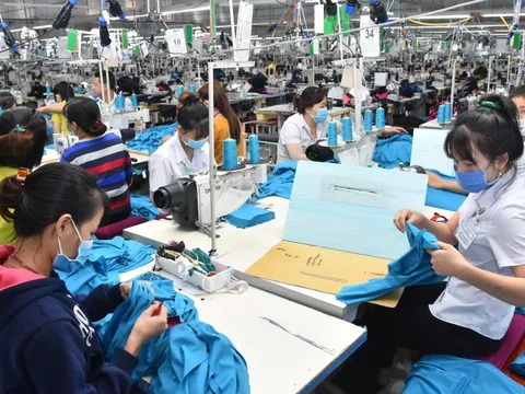 Giảm thuế giá trị gia tăng: Đòn bẩy kích cầu tiêu dùng