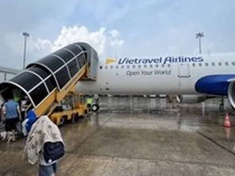 Có đề xuất áp giá sàn vé bay, hãng hàng không bảo không nên làm vậy
