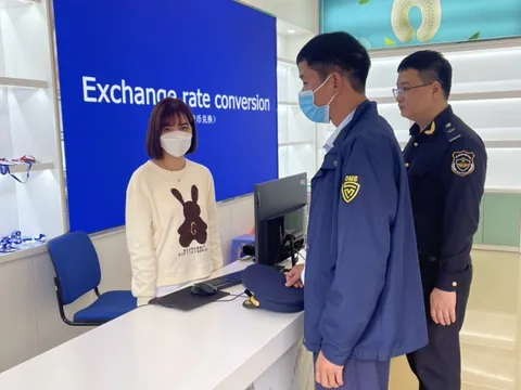 Phát hiện các cửa hàng ở TP vùng biên giới bán mỹ phẩm giả các thương hiệu nổi tiếng