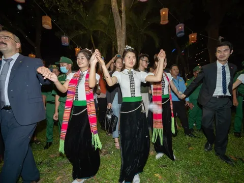 Tour dịp lễ 30-4 “cháy hàng” tại Ngày hội Du lịch TP HCM