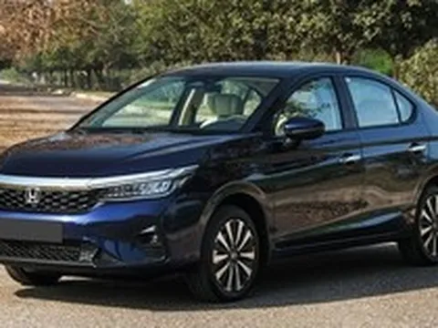 Đại lý đã nhận cọc Honda City 2023: Giao xe tháng 6, có Honda Sensing, đời cũ xả kho với mức giảm kỷ lục