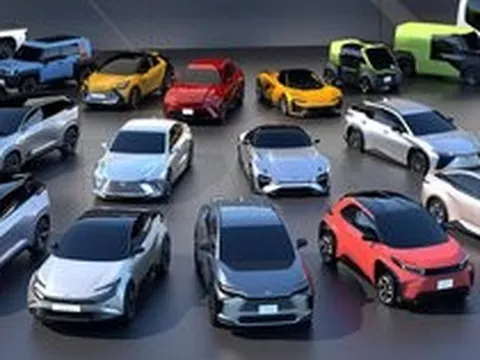 Sếp Toyota tuyên bố: Tất tay với xe điện, chẳng ngại một ai - Hóa ra đã nắm trong tay 'át chủ bài'